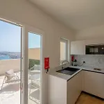 Apartment V60 *