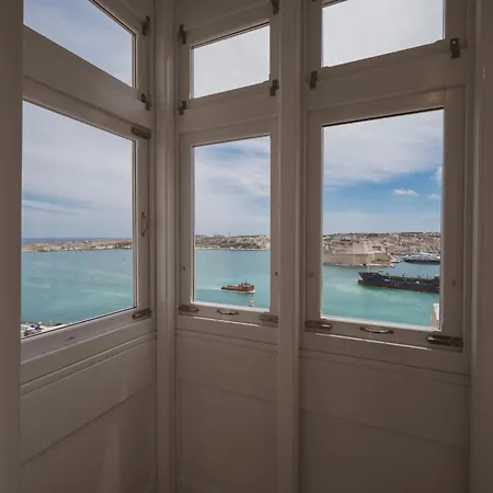 V60 Valletta