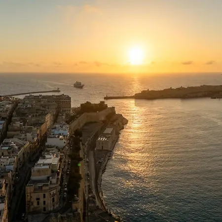 V60 Apartment Valletta
